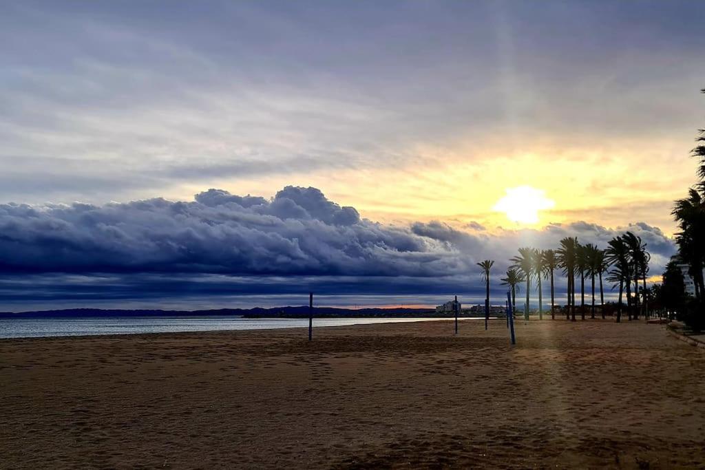 Sunsetmare Vacational Apartment Roses Zewnętrze zdjęcie