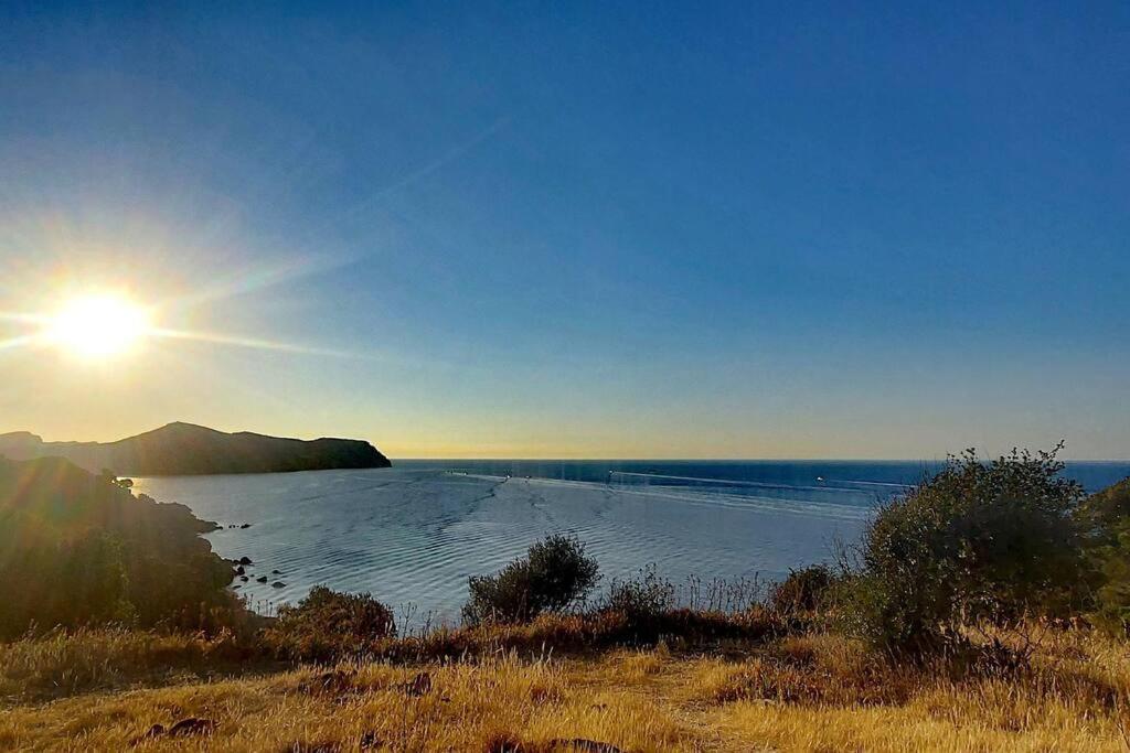 Sunsetmare Vacational Apartment Roses Zewnętrze zdjęcie