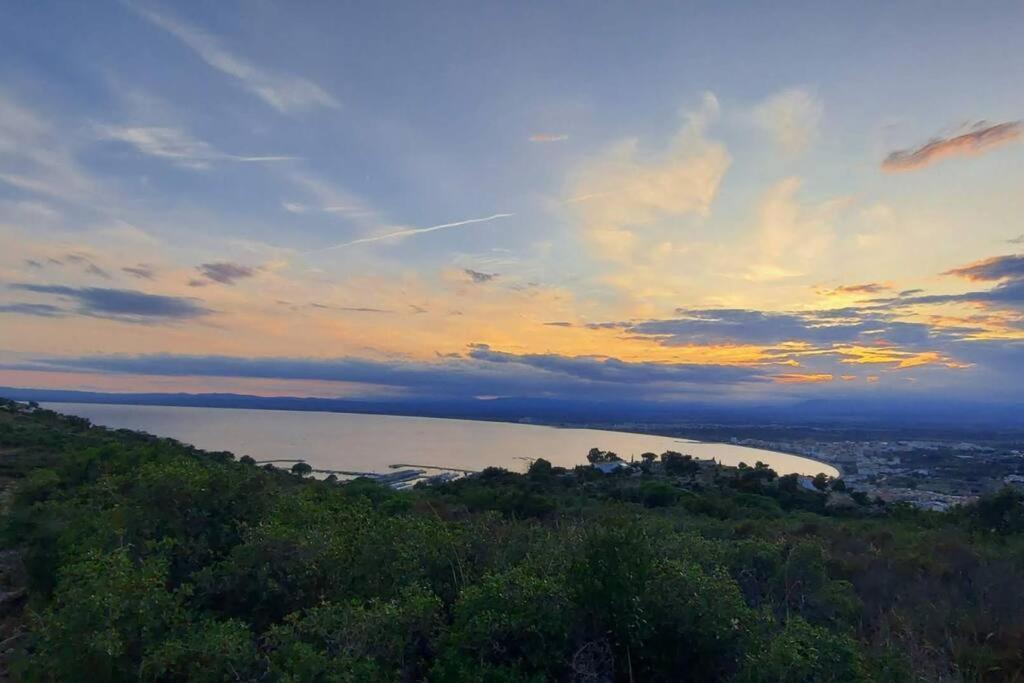 Sunsetmare Vacational Apartment Roses Zewnętrze zdjęcie